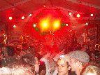 b2000_public-groupe06_mini.jpg (6760 octets)