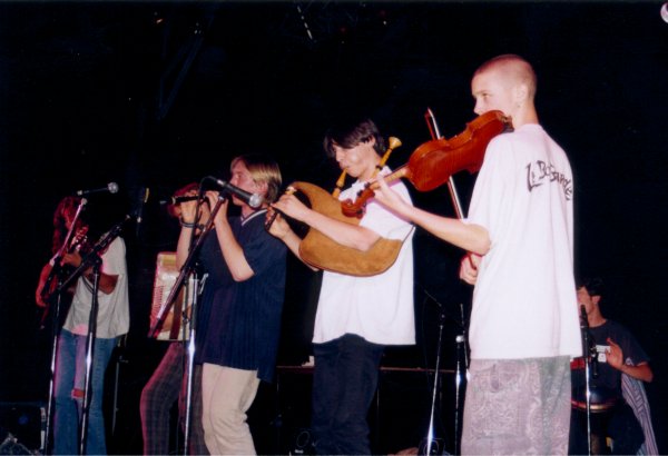 jediport_groupe98_3.jpg (39208 octets)