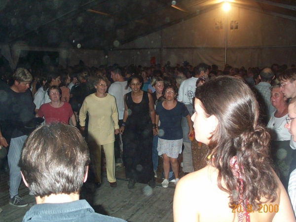 kerlouan00_public6.jpg (207468 octets)