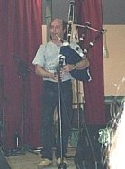 rostrenen_patrick_molard2.jpg (7567 octets)